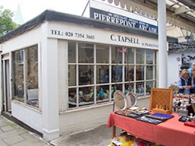 Chris Tapsell Oriental Antiques - Antique Oriental Ceramics, Works of Art and Furniture - Camden Passage