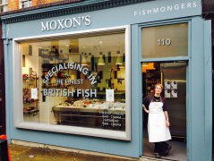 Moxons Fishmonger, Camden Passage