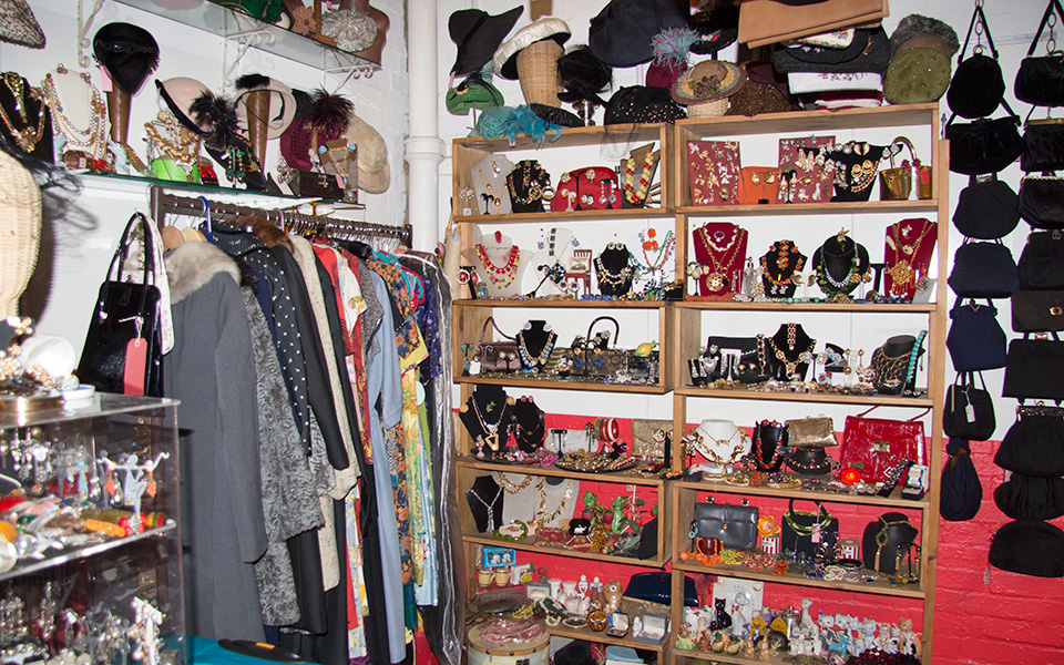 Dreamtime - 20th Century Jewellery, Clothing & Accessories - Camden Passage