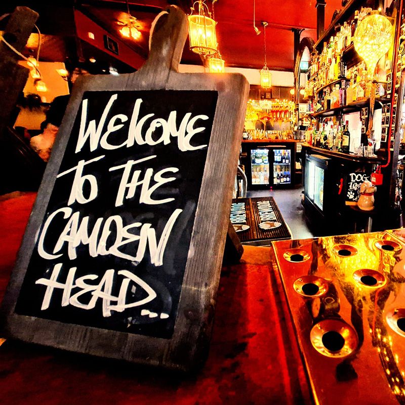 The Camden Head - Traditional London Pub with an Extensive Menu and Large Beer Garden - Camden Passage