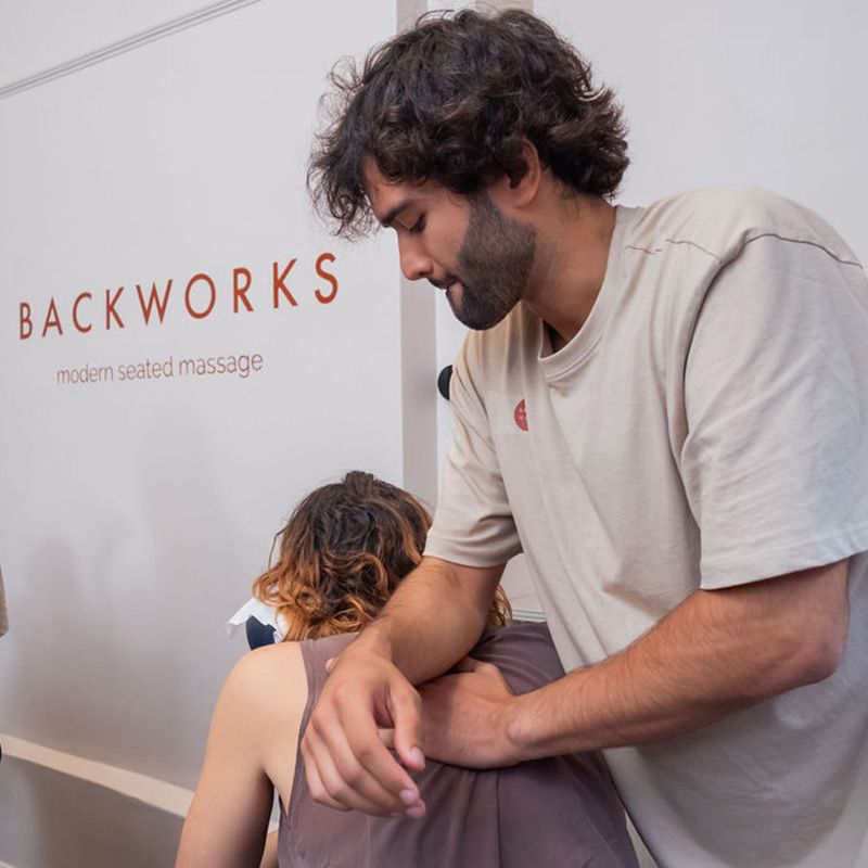 BACKWORKS- modern seated massage - Camden Passage