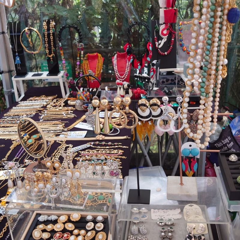 BijouxB Vintage Jewellery - Vintage and Contemporary Jewellery from Around the World - Camden Passage