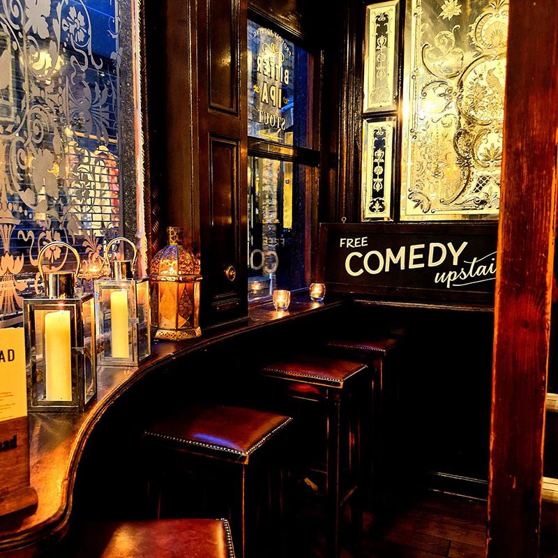 The Camden Head - Traditional London Pub with an Extensive Menu and Large Beer Garden - Camden Passage