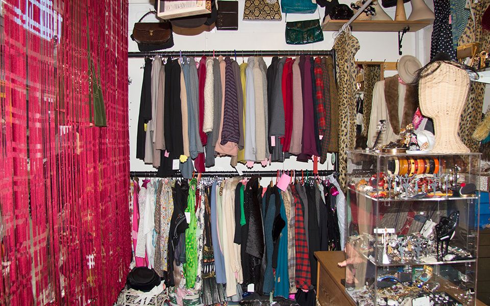 Dreamtime - 20th Century Jewellery, Clothing & Accessories - Camden Passage